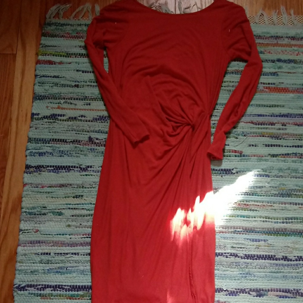 Twist dress